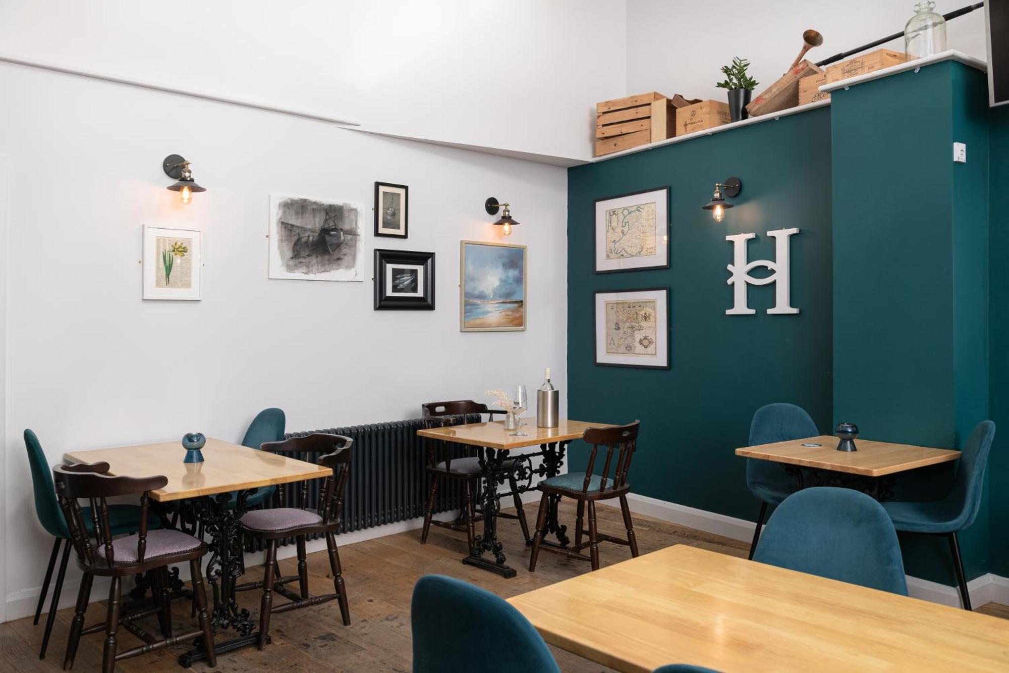Tafarn Yr Heliwr Hostel Nefyn Εξωτερικό φωτογραφία